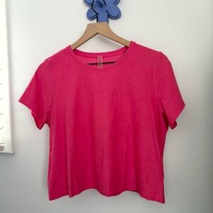 Beyond Yoga Large Featherweight Supreme Cropped Tee Pink Magenta Athletic Preppy